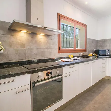 Moskoa - Plusholidays * קלפה