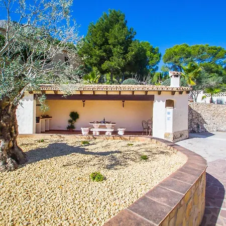 Moskoa - Plusholidays * Calpe