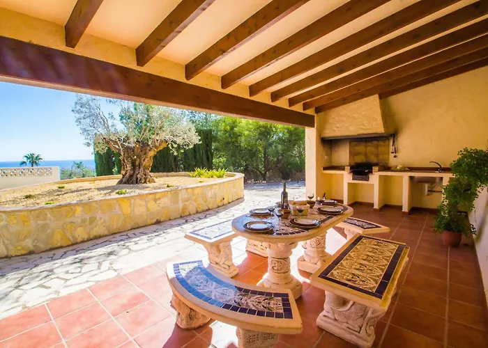 Villa Moskoa - Plusholidays