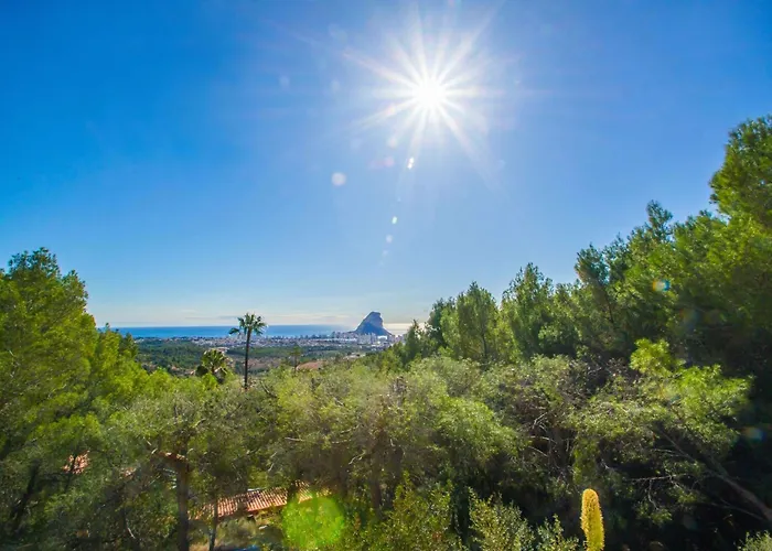 Moskoa - Plusholidays 别墅 *